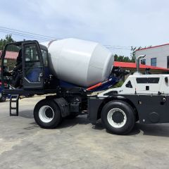 Concrete mixing equipment